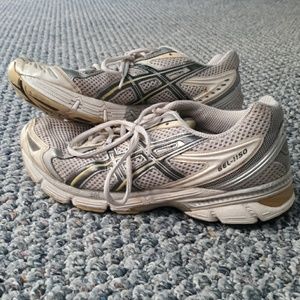 ASICS Gel-1150 Running Sneaker Size 10